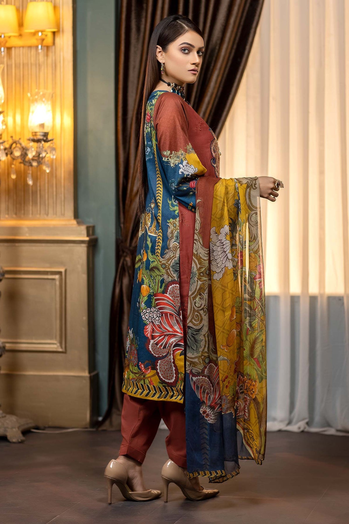 Zebaish Rang-e-Bahar Emb Lawn'22 D#2