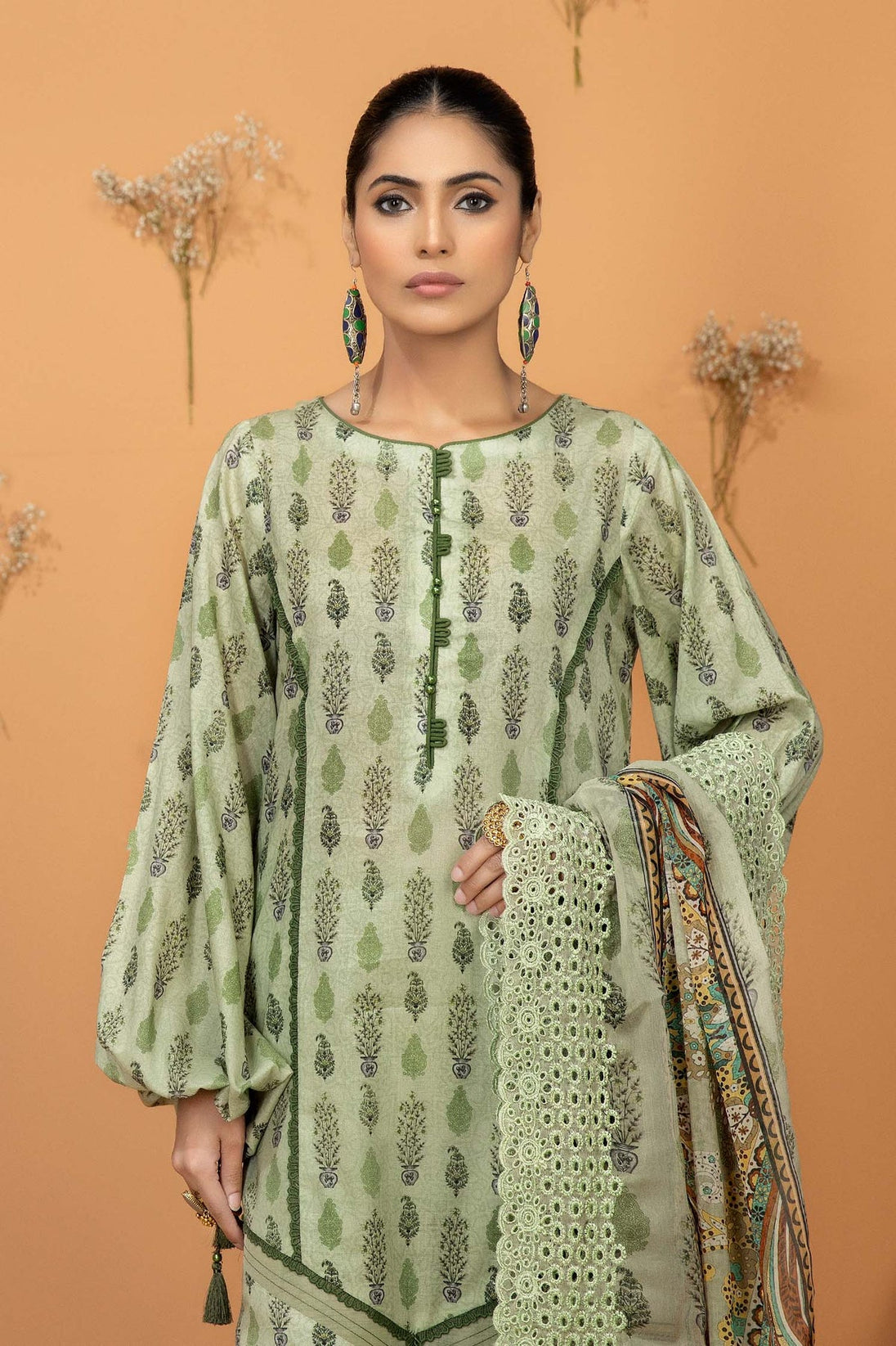 Adan's Libas M/Bahar'22 Gul-e-Yaas