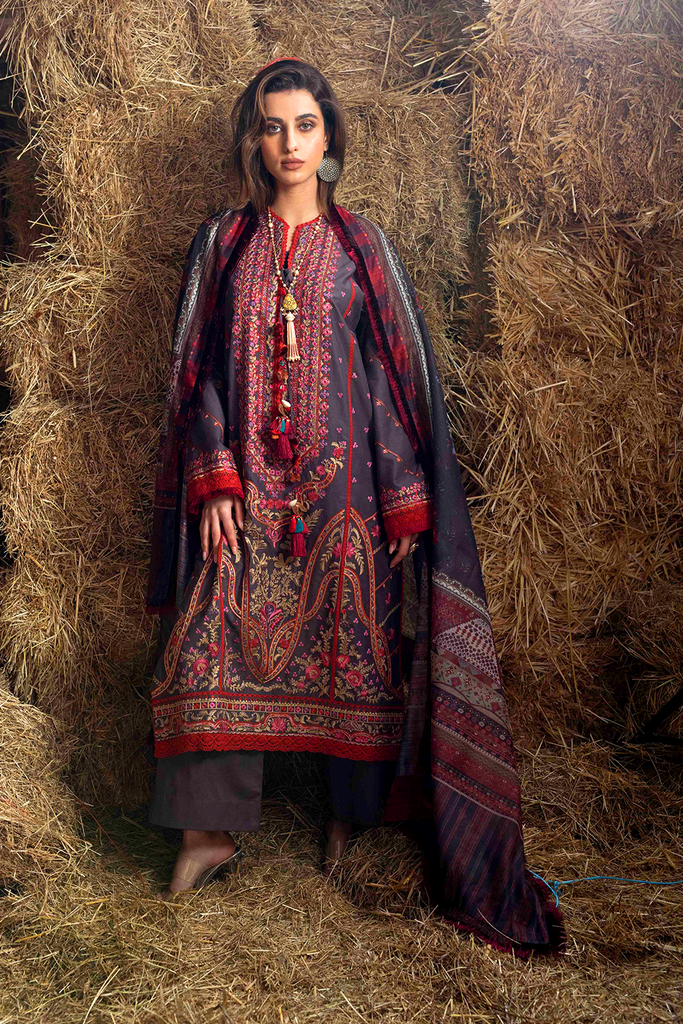 Sobia Nazir Autumn Winter'22 D#08 B