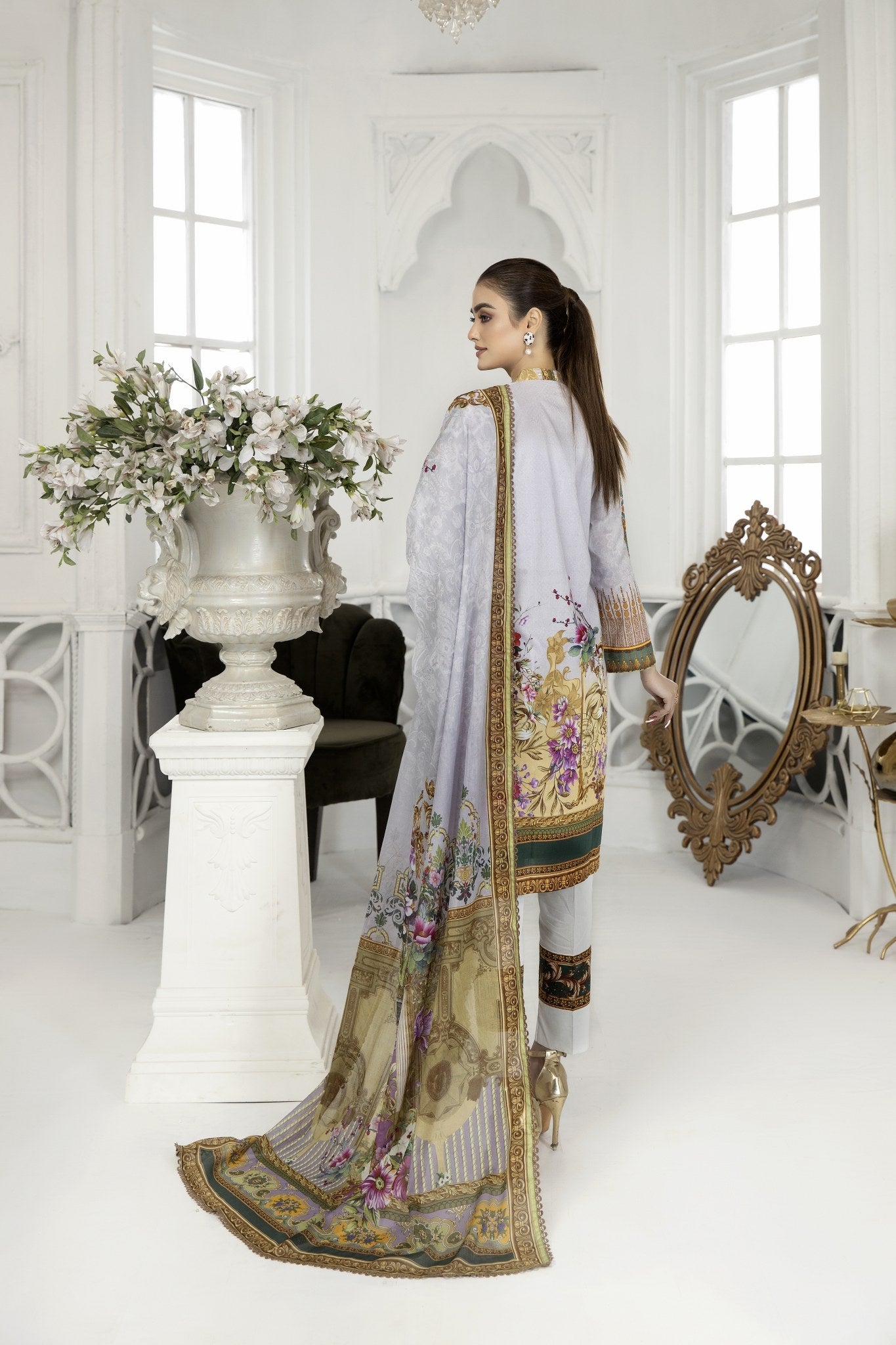 Safwa Florina Emb D/Lawn`22 SEC#01