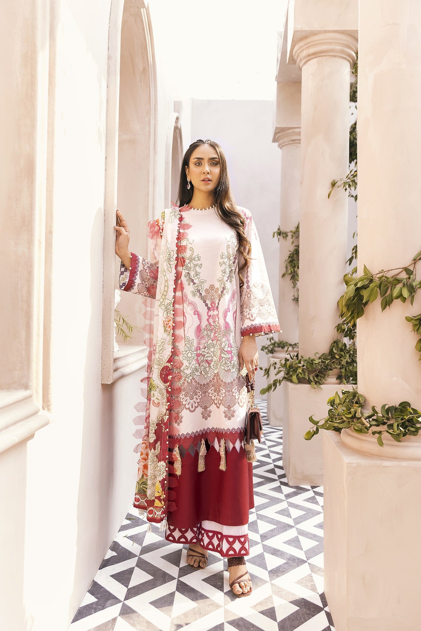 Nuriyaa Kashish Lawn'22 D#4-A