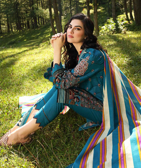 Gul Ahmed Winter Collection`21 TK#12002