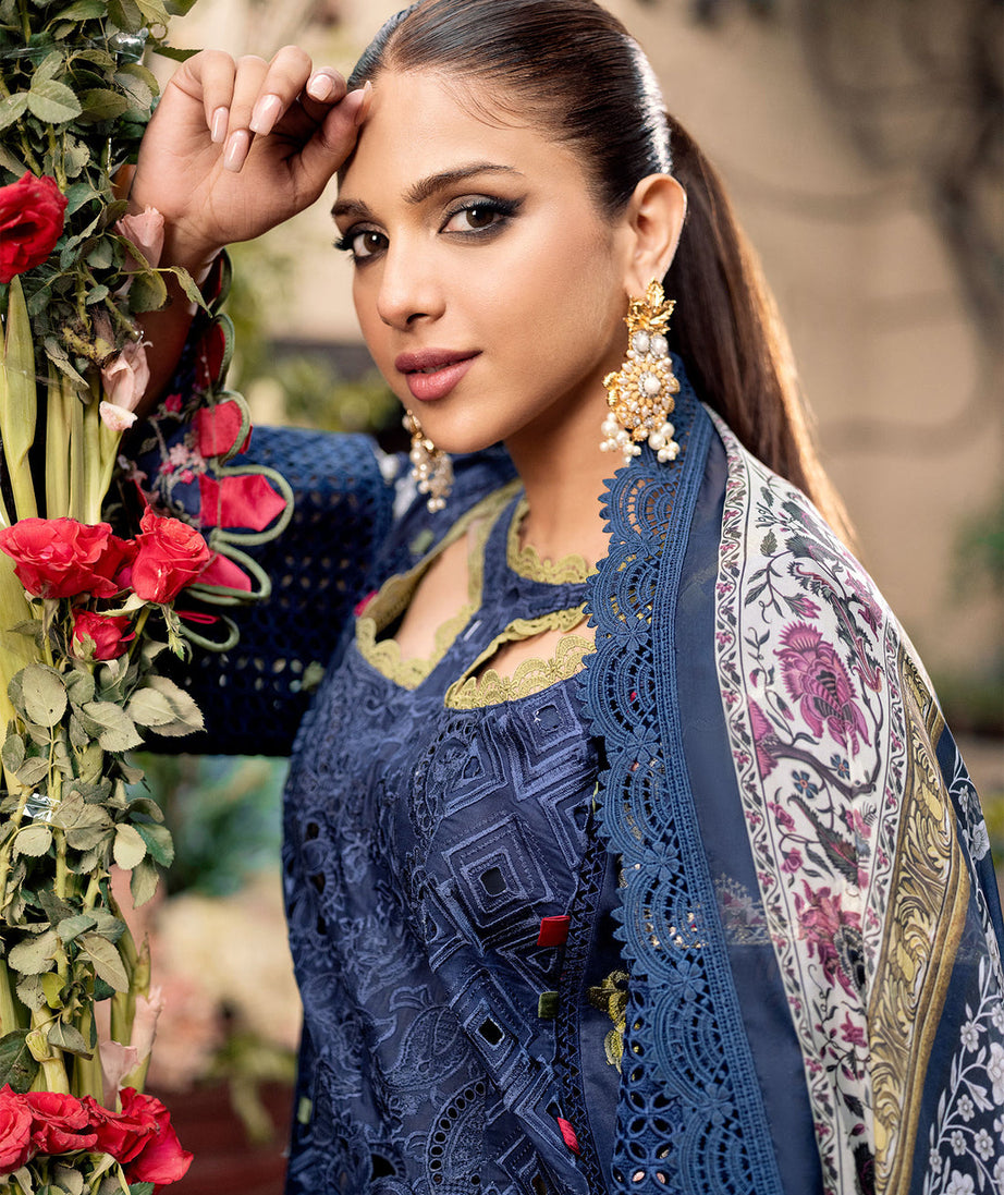 Maryam Hussain Luxury Lawn`23 D#02 (ZIMMEL)