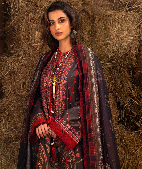 Sobia Nazir Autumn Winter'22 D#08 B