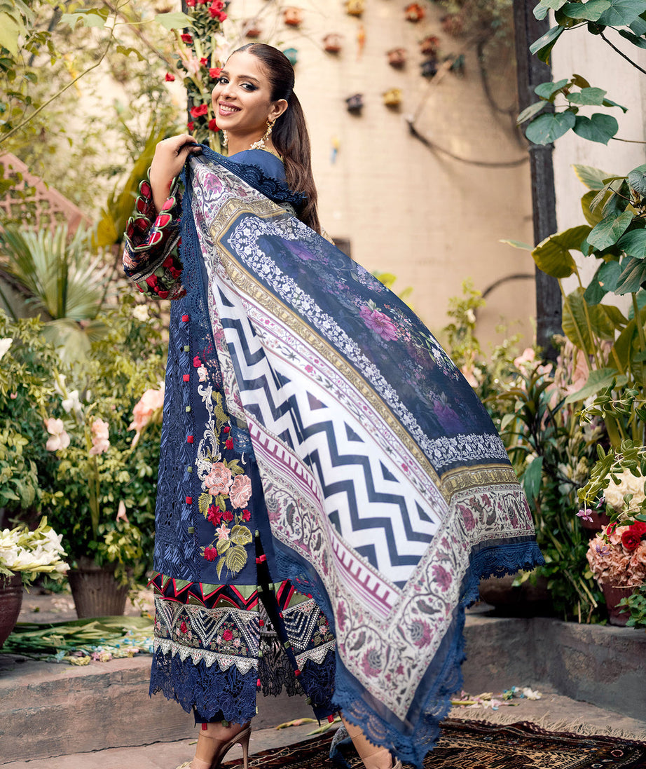Maryam Hussain Luxury Lawn`23 D#02 (ZIMMEL)
