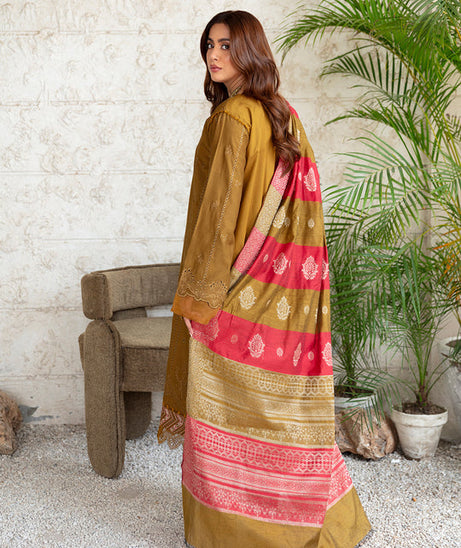 Sanam Saeed Sijal`24 Vol-2 D#02
