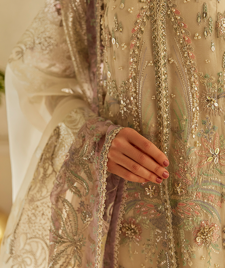 Suffuse Freeshia Festive Collection'22 OPAL