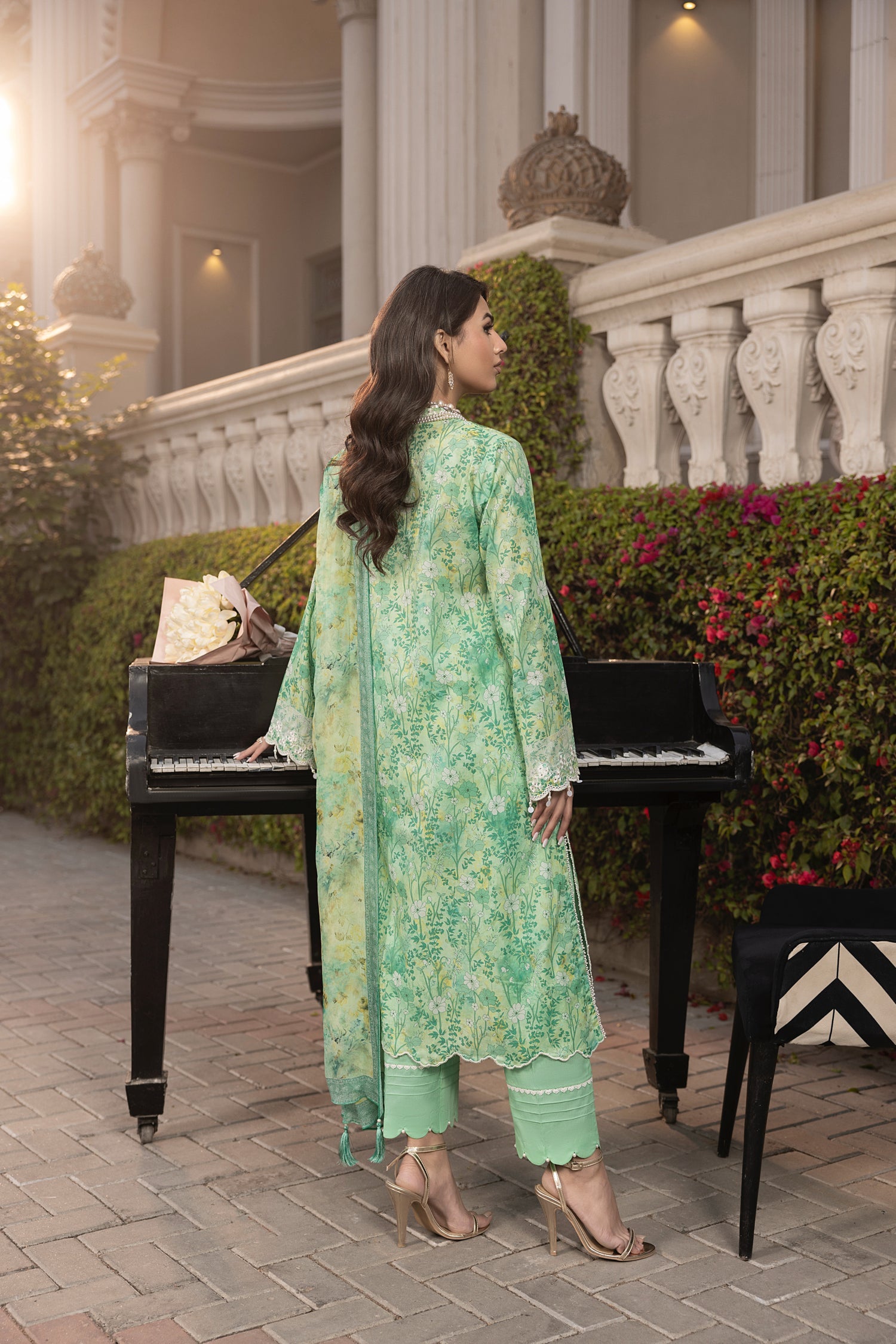Lakhany Komal Lawn`25 MM#255