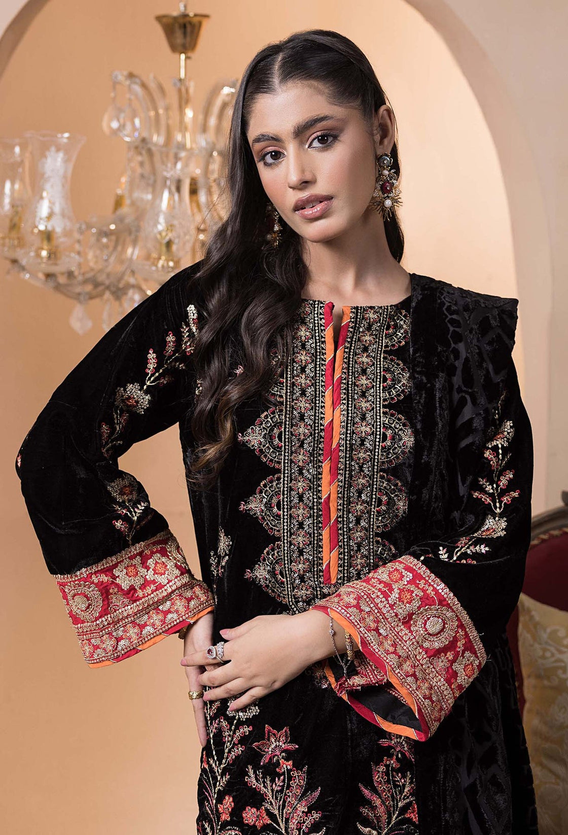 Adan`s Libas Luxury Plachi`24 D#06
