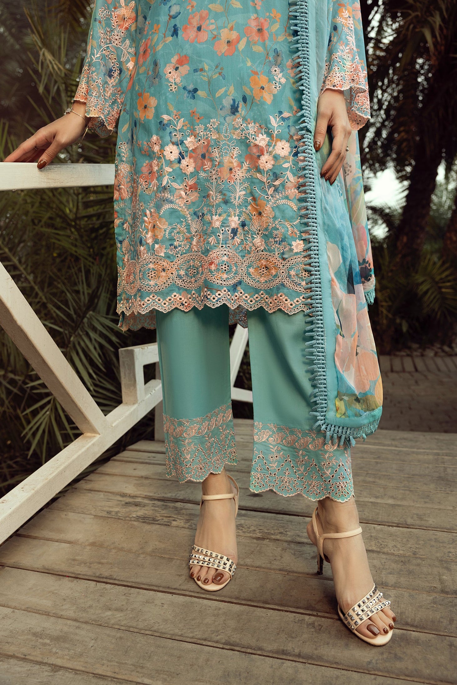 Lakhany Spring Emb Lawn`25 AR#87