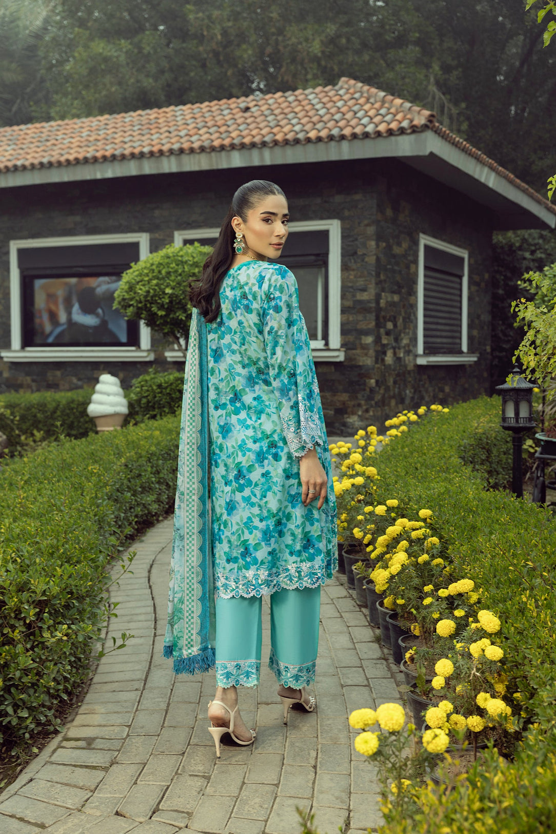 Lakhany Spring Emb Lawn`25 RL#149