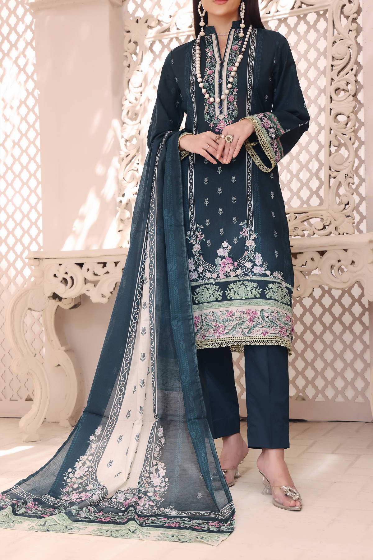 Misri Digital Print Lawn'23 D#07 D Grey