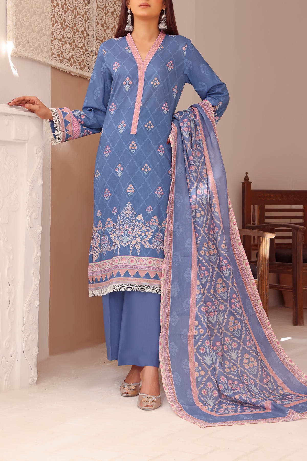 Misri Digital Print Lawn'23 D#05 B Grey