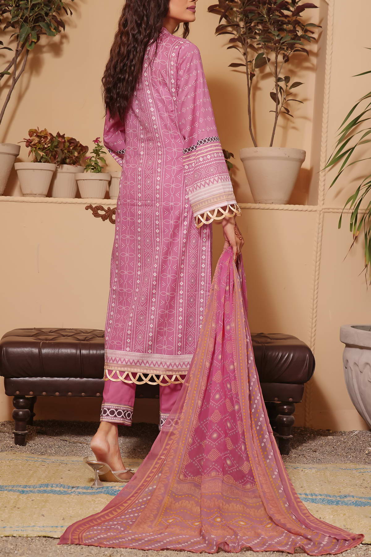VS Shahkaar D/Lawn'23 D#02