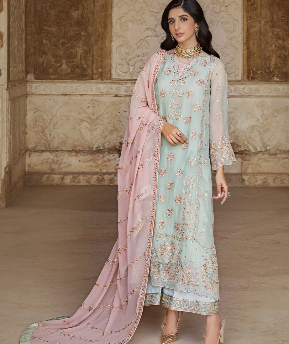 Zainab Chottani Tahra Festive`23 D#05