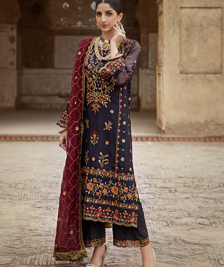 Zainab Chottani Tahra Festive`23 D#3 (Firdaus)
