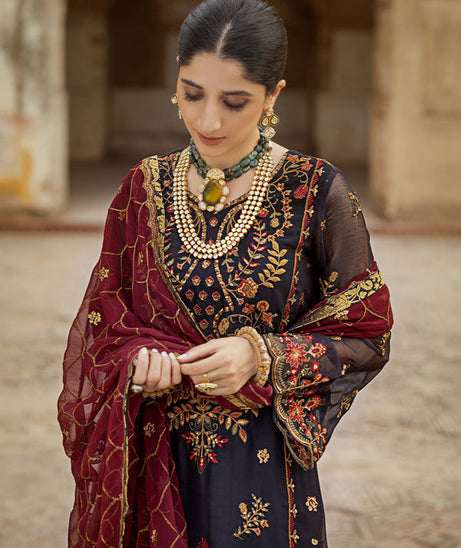 Zainab Chottani Tahra Festive`23 D#3 (Firdaus)