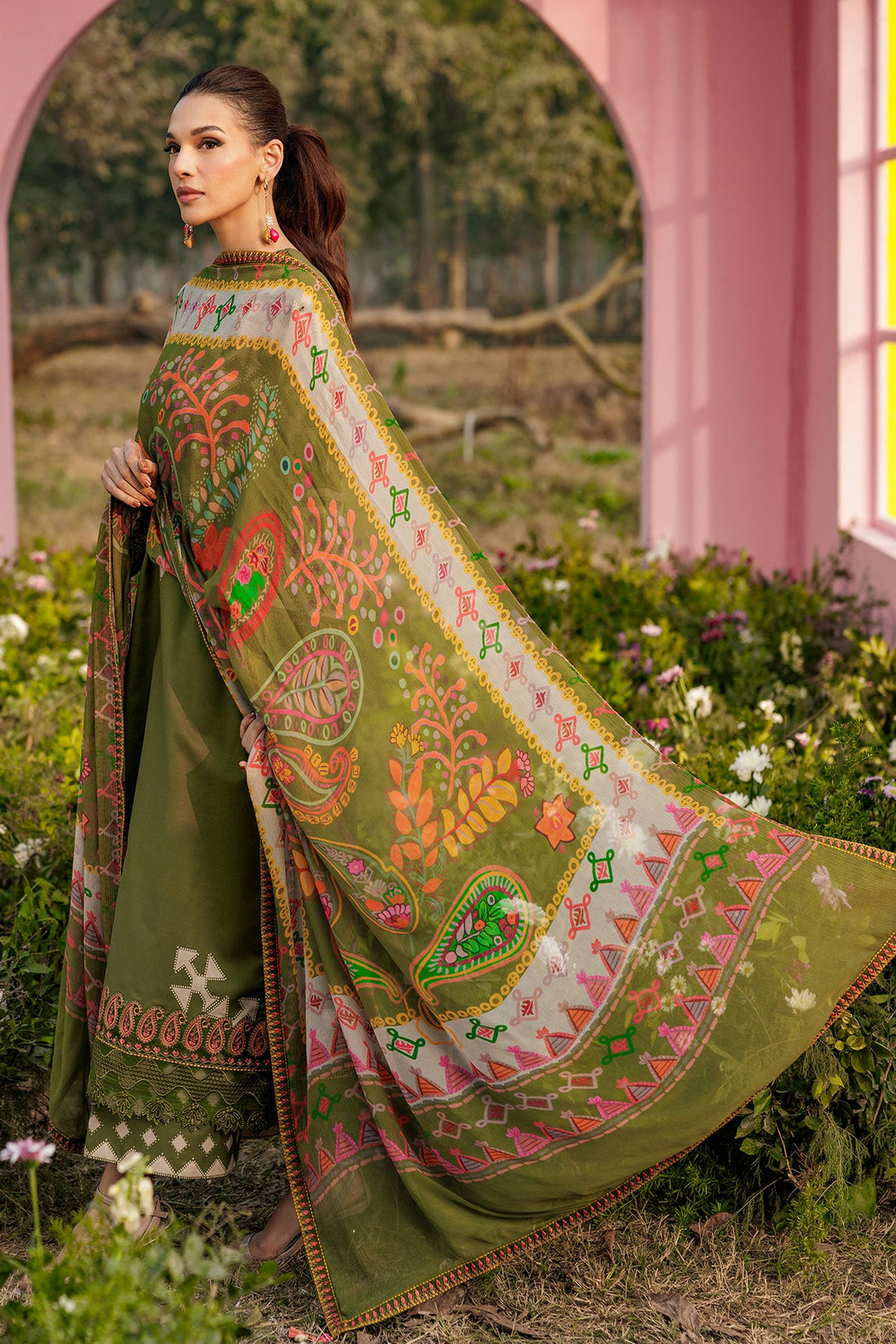 BR Charizma R/E Bahar Lawn`26 D#4