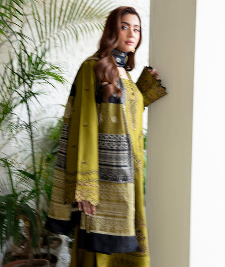 Sanam Saeed Sijal`24 Vol-2 D#06
