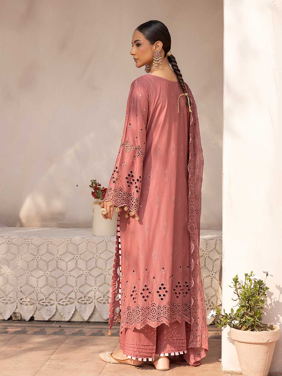 Aalaya Noor E Chasham Lawn'25 D#06