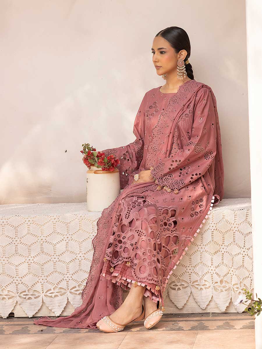 Aalaya Noor E Chasham Lawn'25 D#06