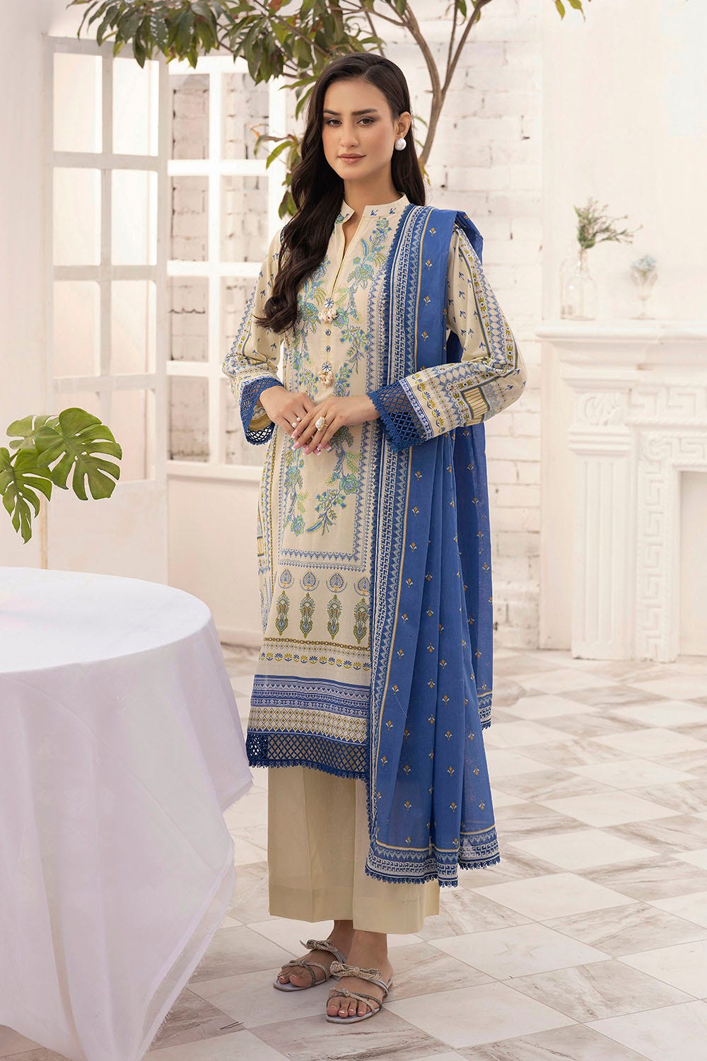 Gul Ahmed Summer Lawn'25 CL#52326-A