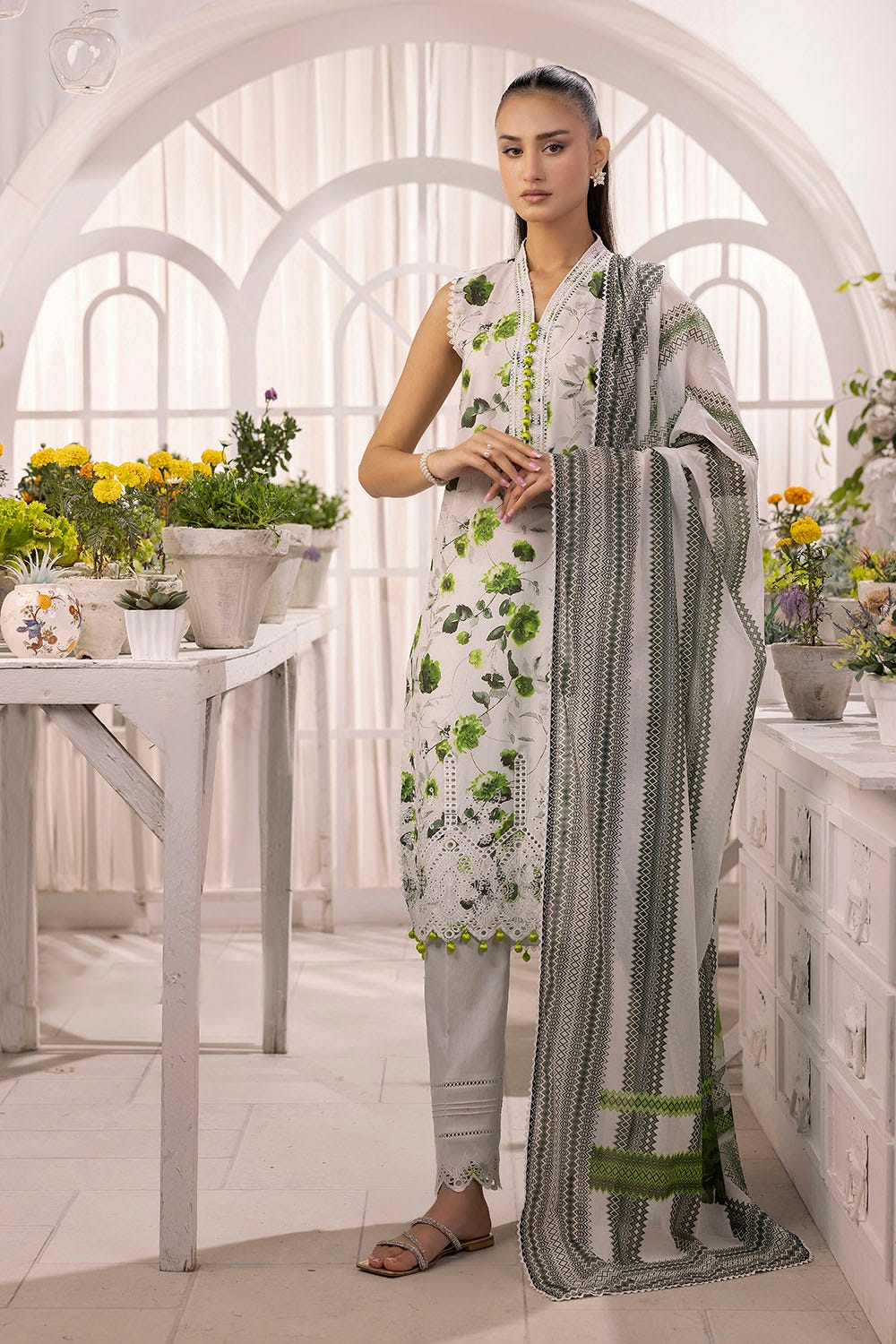 Gul Ahmed Summer Lawn'25 CL#52481-A