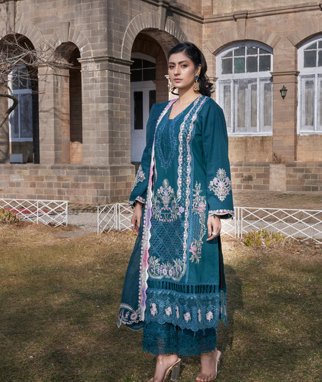 Atiya Irfan Preet Luxury Lawn`25 IZEA ZINC