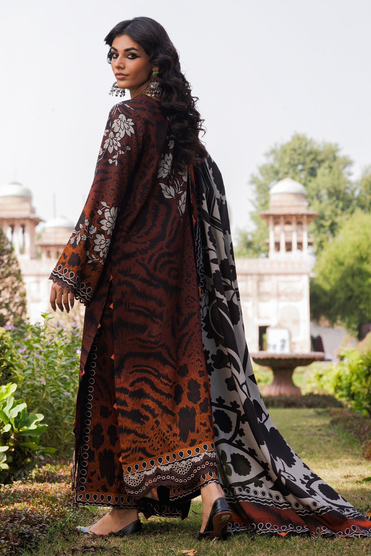 BR Charizma Combination Linen`25 D#15