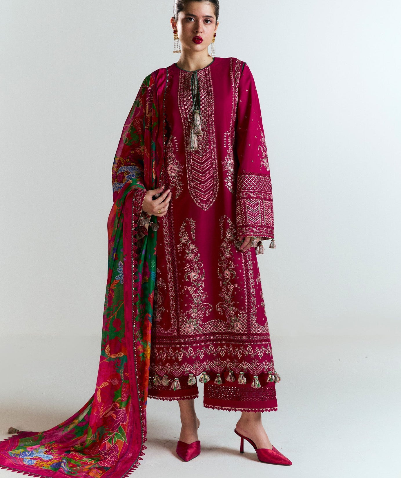 Hussain Rehar Nirmal S/S Luxury`25 (Saaha)