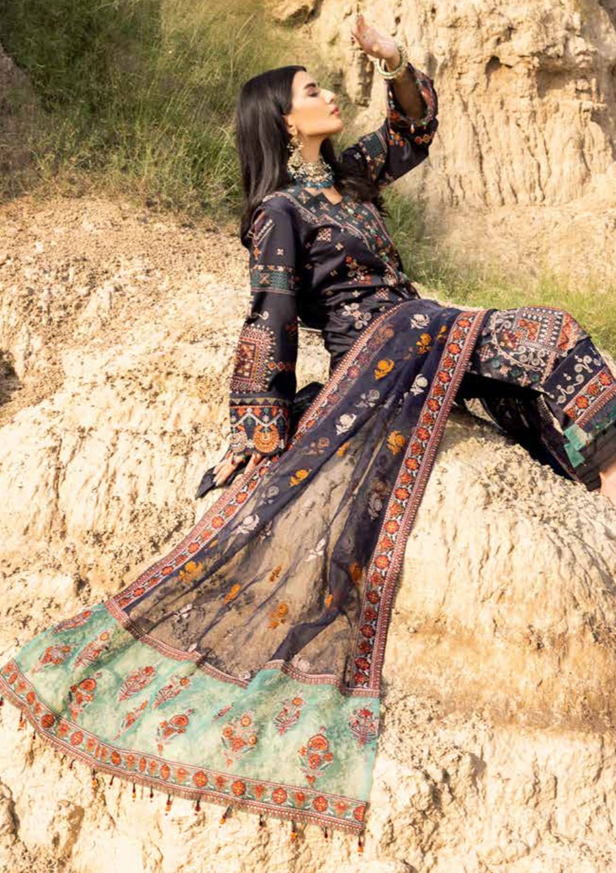 Muscari Emb Cotton Satin`22 D#100