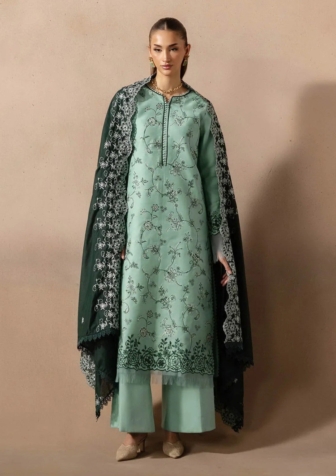 Raj Bari Sareen C/Kari Viscose`25 D#11