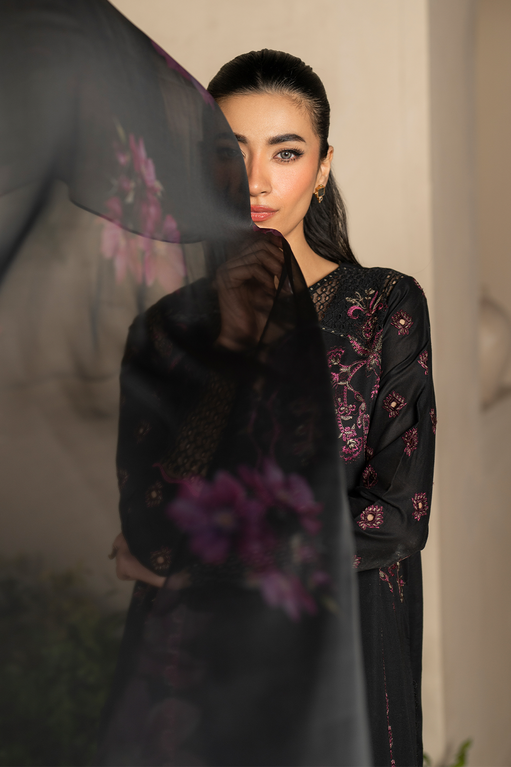Iznik Festive Lawn Eid Edit'25 D#03