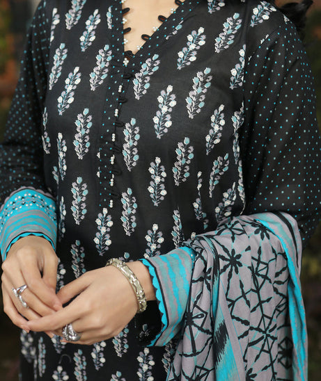 Lakhany Komal Lawn`22 D#2032 Black