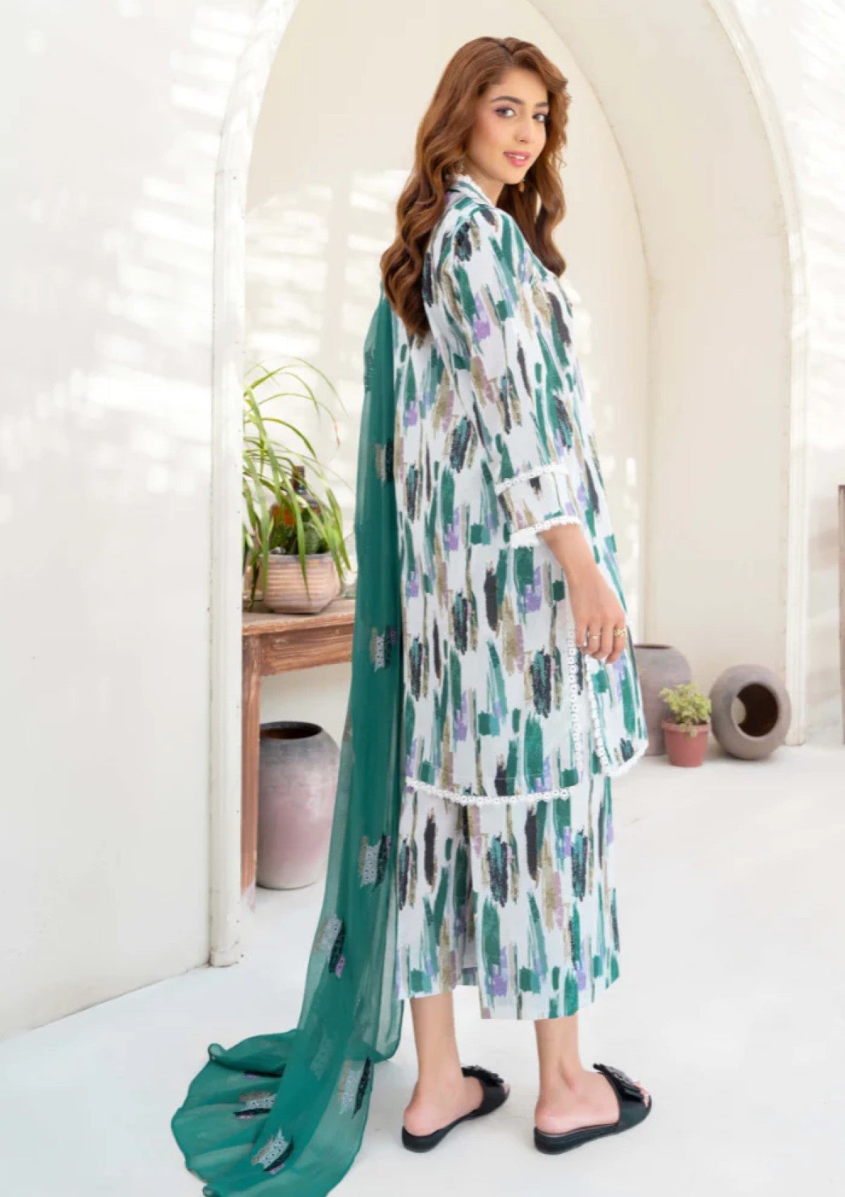 Humdum Ziva Emb Lawn'25 D#03