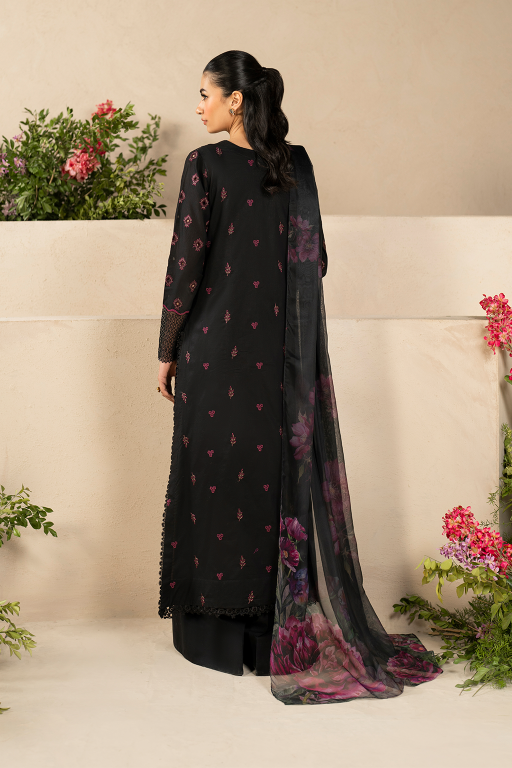 Iznik Festive Lawn Eid Edit'25 D#03