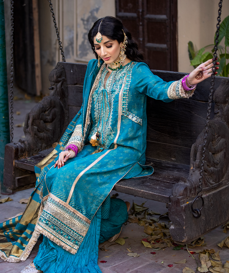 Zysha by Sobia Nazir`22 D# 10A Aaliya