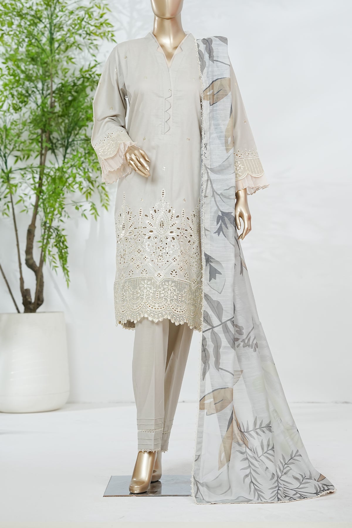 Aifa Eidmilan Emb Lawn'26 EM#26310