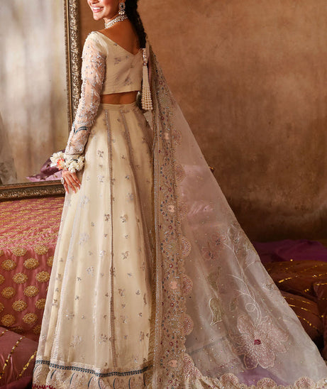 RA Nureh Jhoomro L/Formal'24 NL#72