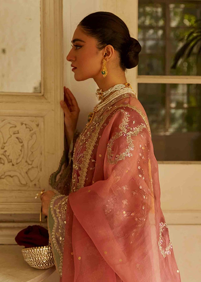 Suffuse Freeshia Festive Collection'22 ZAREEN