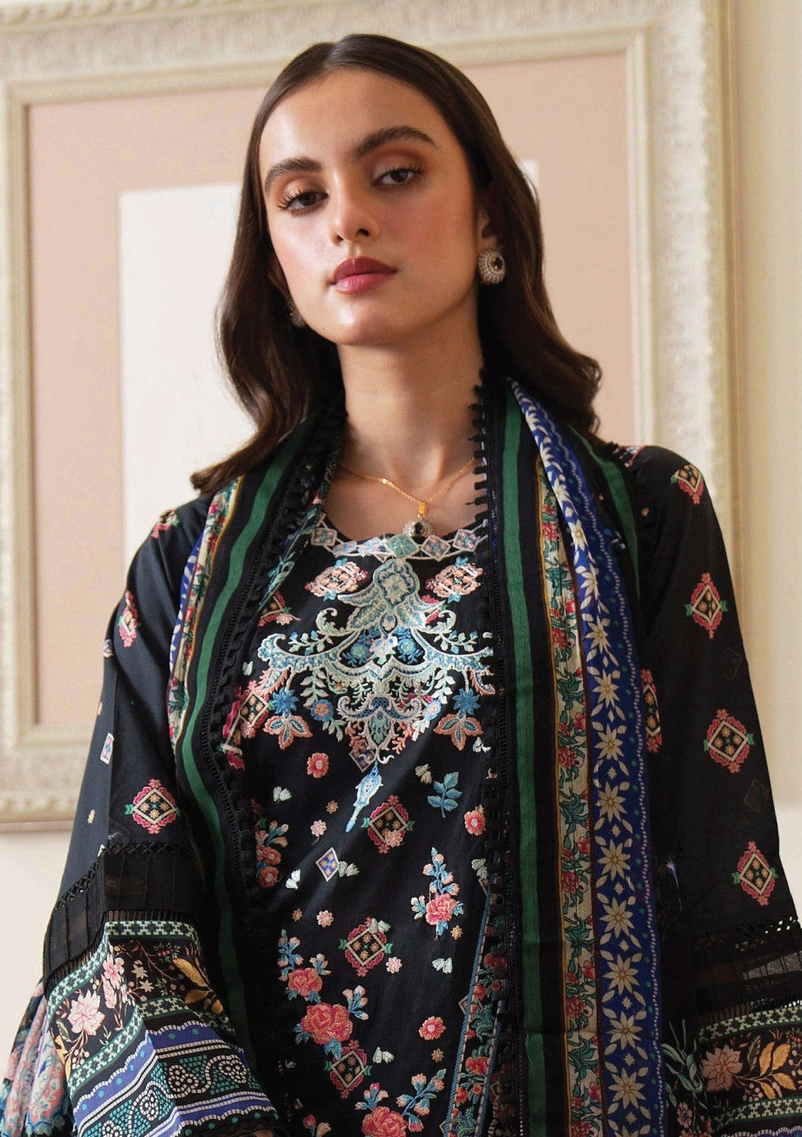 Meerak Summer Wine Lawn'25 (Black Rose)