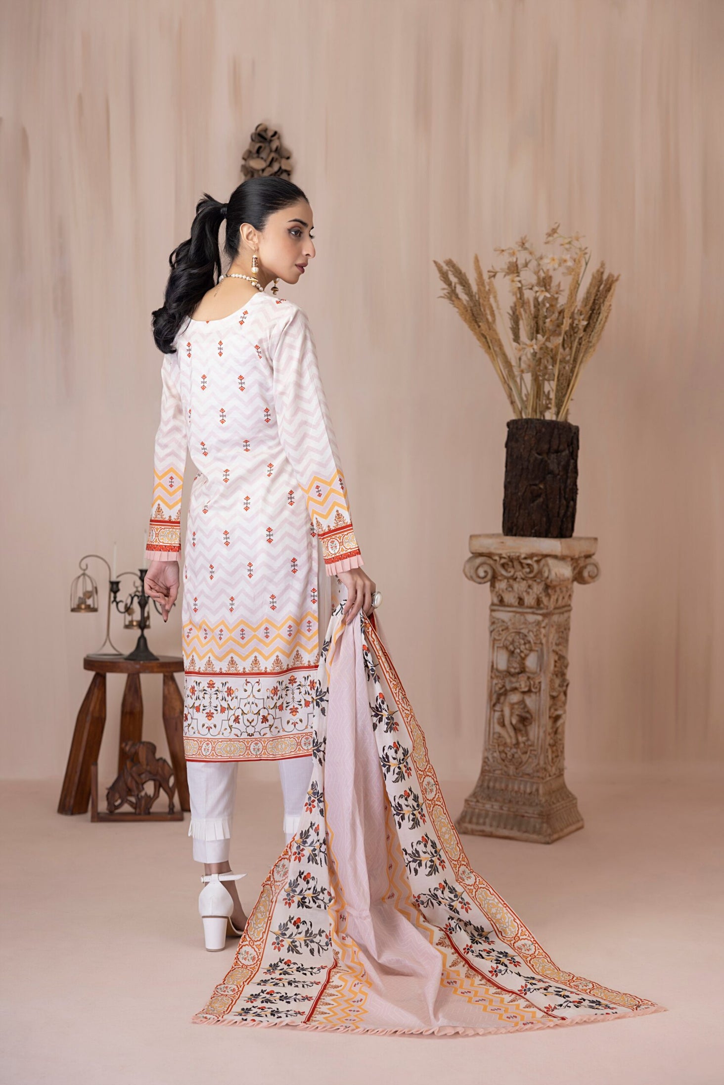 Salina Print Lawn`23 (Vol-3) D#10