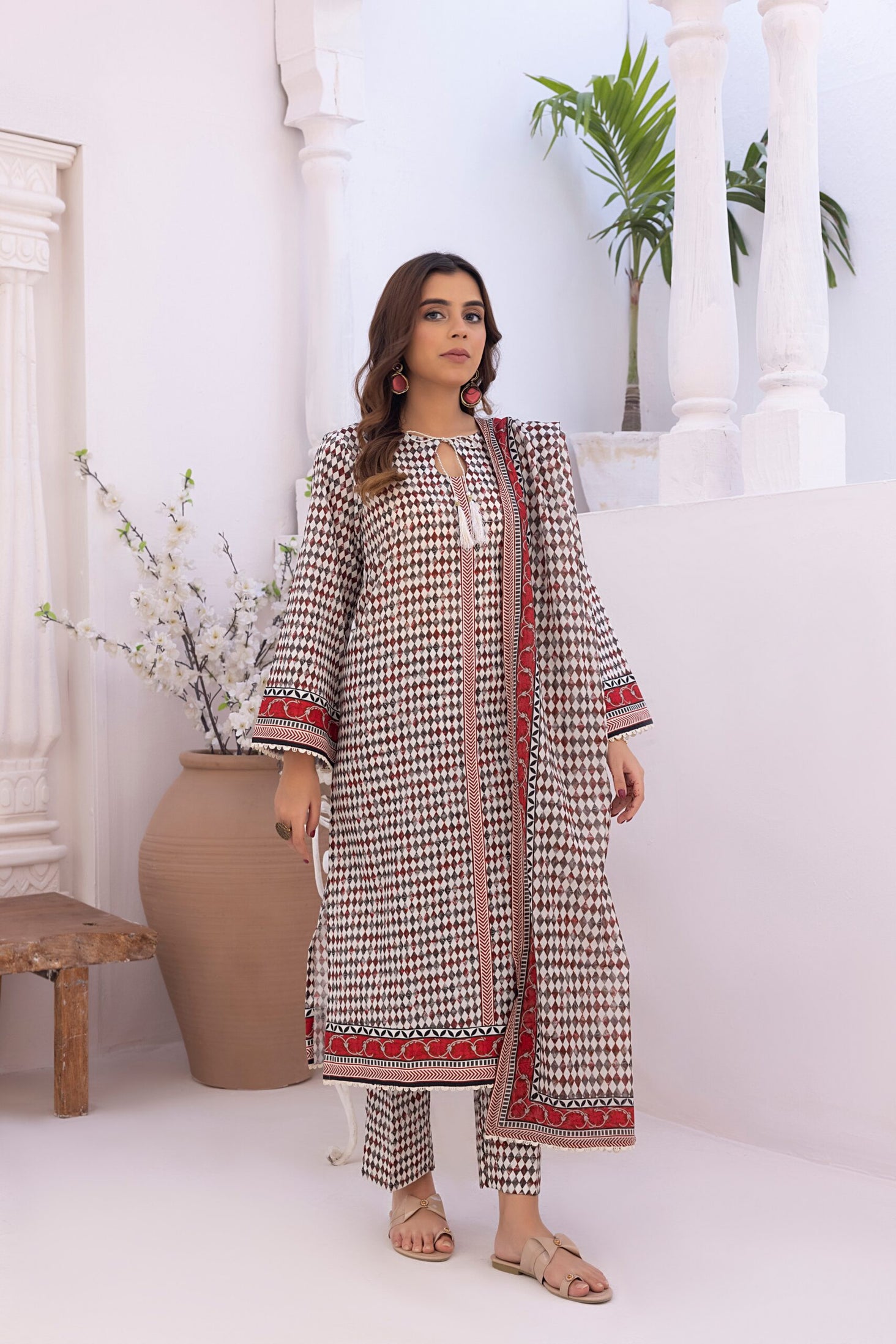 Regalia Identic Lawn`24 (Vol-5) D#10