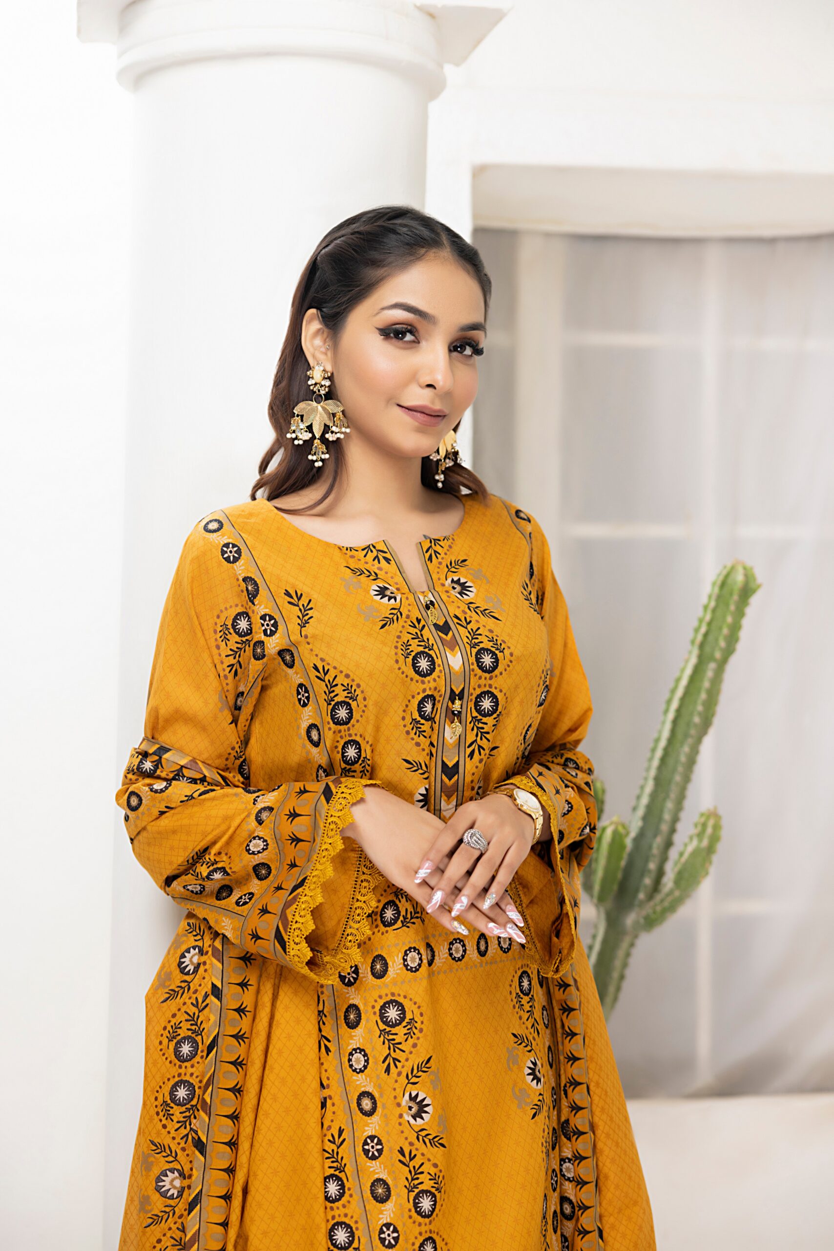 Regalia Salina Lawn`24 (Vol-4) D#10