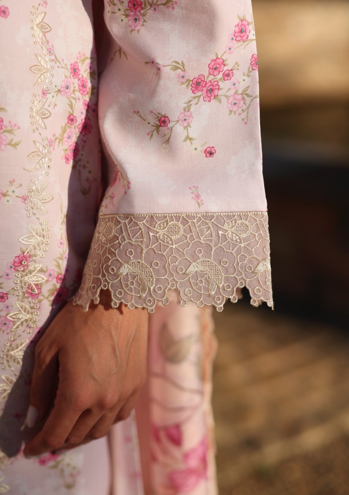 Naqsh Ayleen Lawn`26 SUKH CHAIN