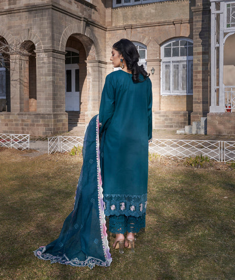 Atiya Irfan Preet Luxury Lawn`25 IZEA ZINC