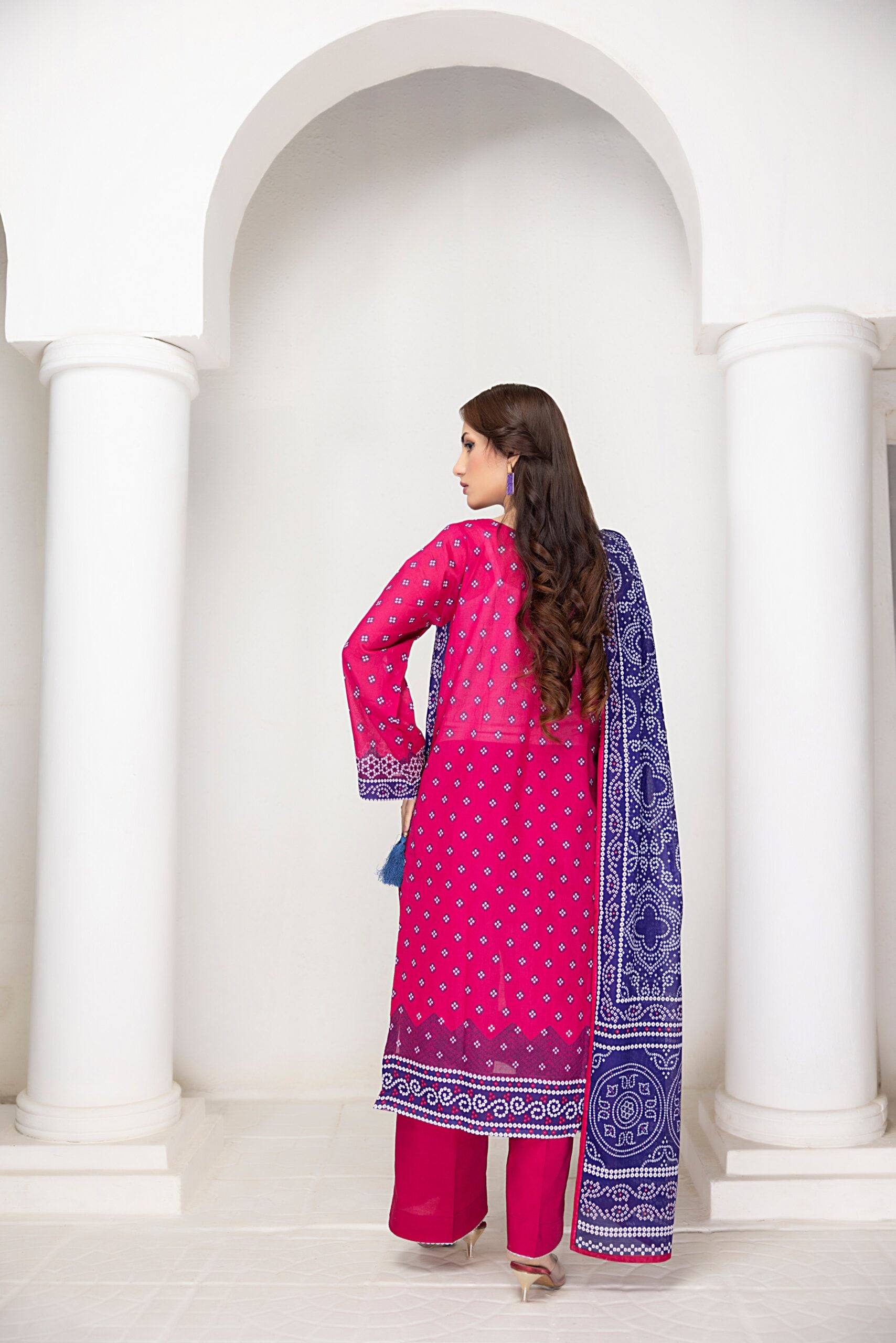 Regalia Salina Lawn`24 (Vol-4) D#11