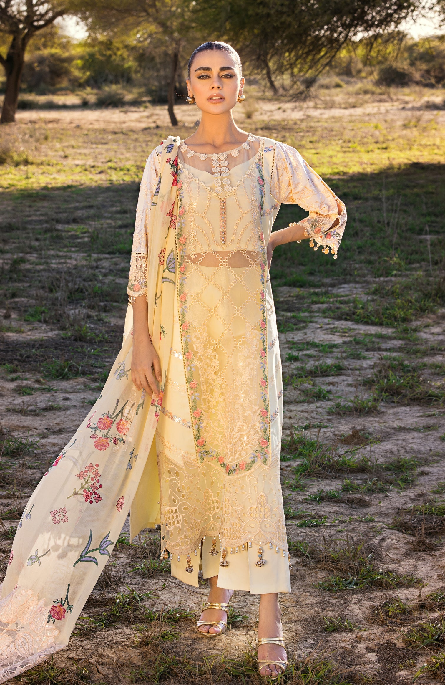 Mahiymaan Luxury Lawn Eid Edit'24 M#12