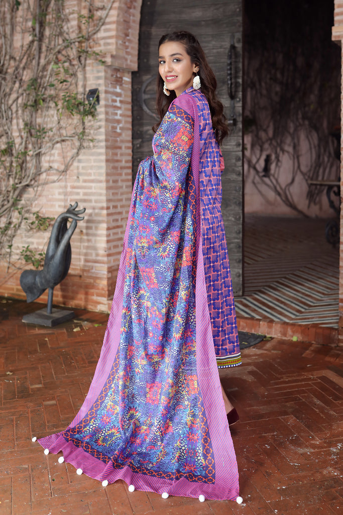 Lakhany Komal Lawn`22 D#2031 Peach Pink