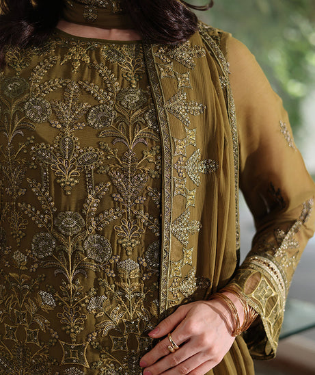 Manahil Lakhani L/Chiffon`25 (Sage)